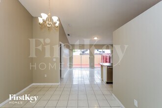 1934 SW 123rd Ave in Miami, FL - Foto de edificio - Building Photo