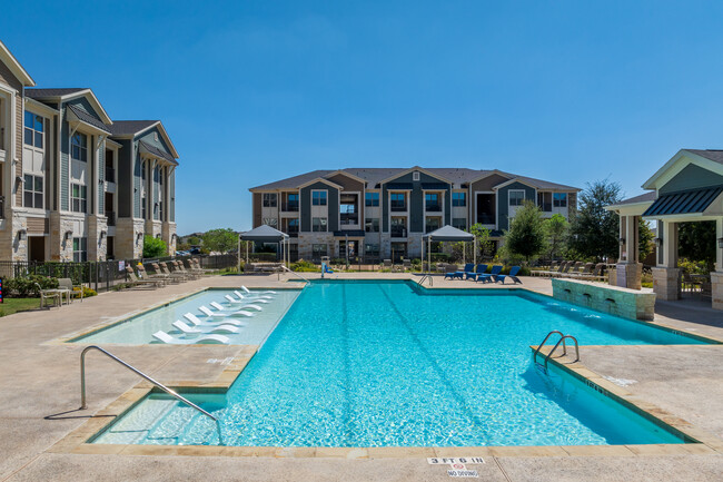 Ariza Plum Creek in Kyle, TX - Foto de edificio - Other