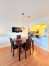 470 Paradise Isle Blvd in Hallandale Beach, FL - Building Photo - Building Photo