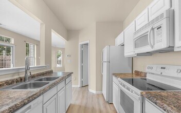 1409 Shortleaf Ln in Chesapeake, VA - Building Photo - Building Photo