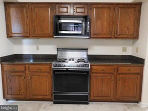107 Columbia Cir in Stephens City, VA - Building Photo - Building Photo