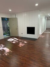 4190 Dixie Canyon Ave in Sherman Oaks, CA - Foto de edificio - Building Photo