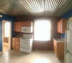 211 E Grand Ave, Unit Apt 404 in Laramie, WY - Building Photo - Building Photo