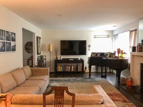 7717 Carroll Ave in Takoma Park, MD - Building Photo - Building Photo