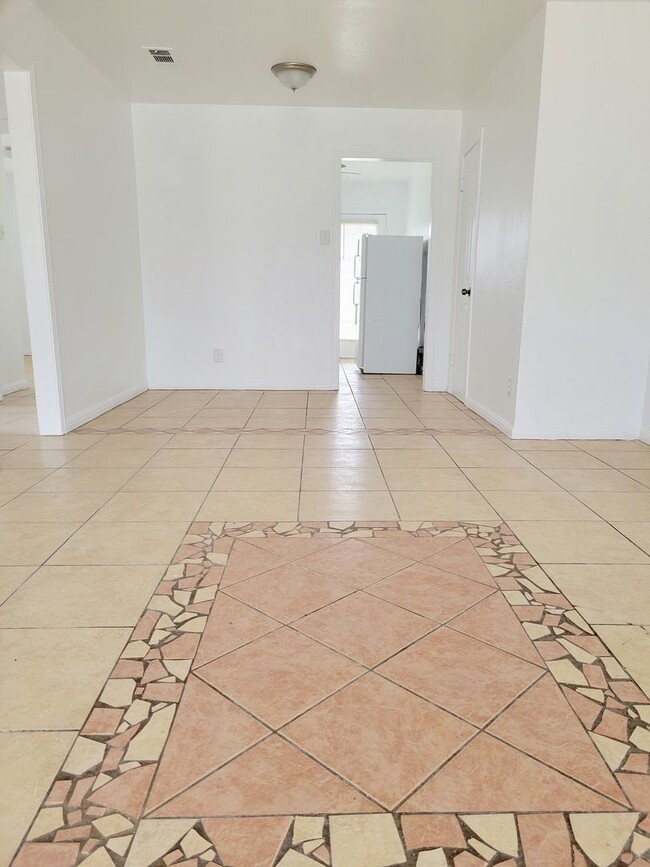 1709-1711 Alamo Ave in Killeen, TX - Building Photo - Building Photo