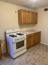 130 Talbot Ave, Unit 3 in Boston, MA - Foto de edificio - Building Photo