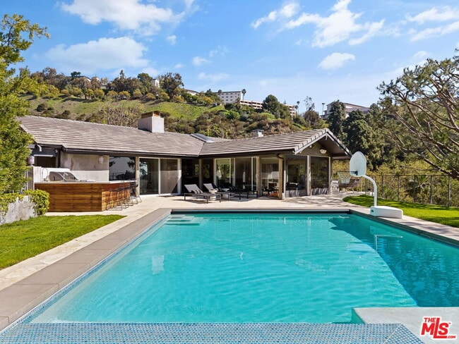 property at 1255 N Bundy Dr