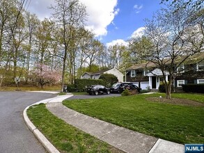 14 Randolph Pl in Ridgewood, NJ - Foto de edificio - Building Photo