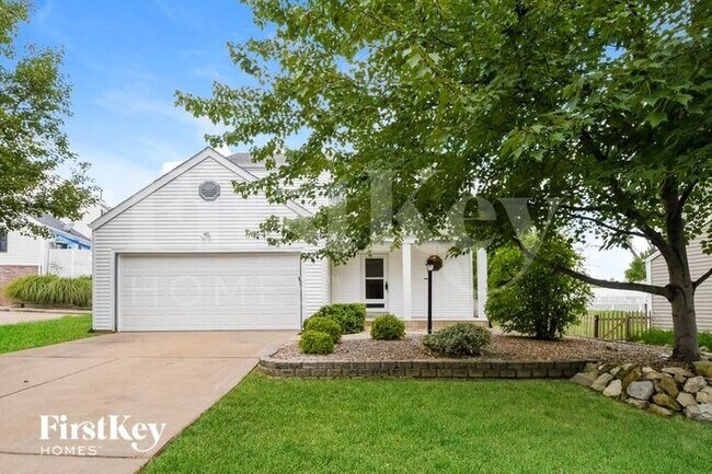 180 Pheasant Point Blvd in O'Fallon, MO - Building Photo - Building Photo