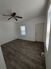 2418 E 25th St in Granite City, IL - Building Photo - Building Photo