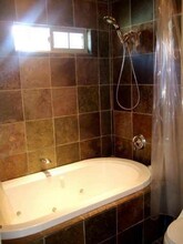 3321 Oak Grove Ave in Dallas, TX - Building Photo - Building Photo