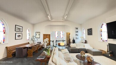 402 Park Ave in Park City, UT - Building Photo - Building Photo