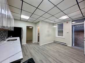 650 John F. Kennedy Blvd in Bayonne, NJ - Building Photo - Building Photo