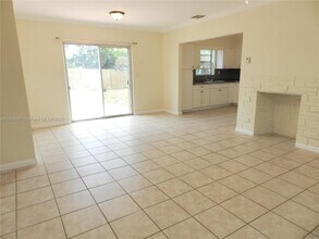 7580 Fillmore St in Hollywood, FL - Building Photo - Building Photo