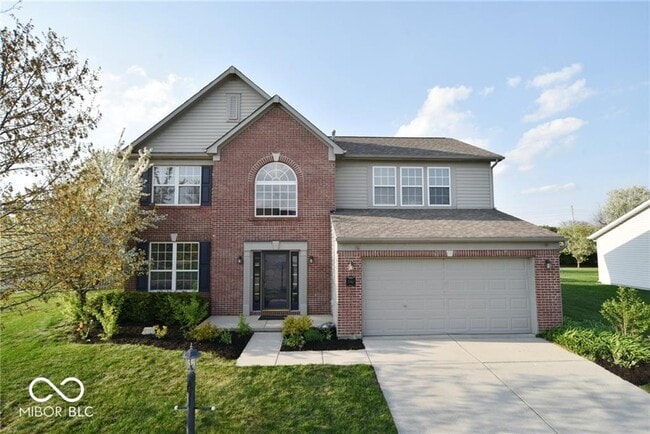 property at 5742 Cantigny Way N