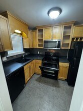 1055 Baxter St in Athens, GA - Building Photo - Building Photo