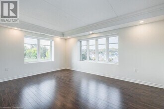 776 Laurelwood Dr in Waterloo, ON - Building Photo - Building Photo