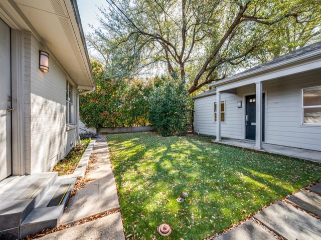 3553 Northwest Pkwy in Dallas, TX - Building Photo - Building Photo