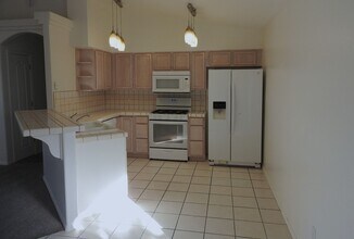 1803 Atlantic Ave in Kingman, AZ - Building Photo - Building Photo