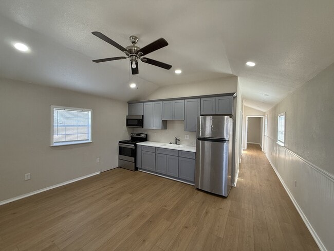 19 Aspen Cir in Wilson, OK - Building Photo - Building Photo