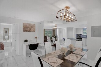 17801 N Bay Rd, Unit 303 in Sunny Isles Beach, FL - Building Photo - Building Photo