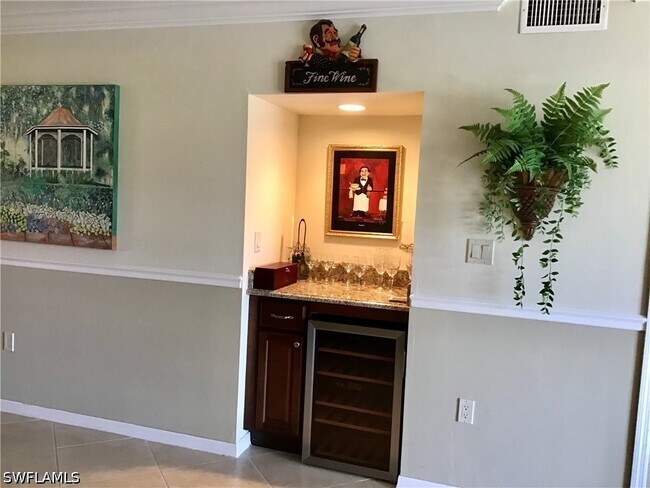 property at 440 Fox Haven Dr