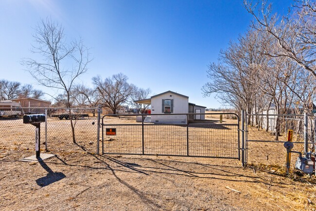 1301 E Foster Dr in Chino Valley, AZ - Building Photo - Building Photo