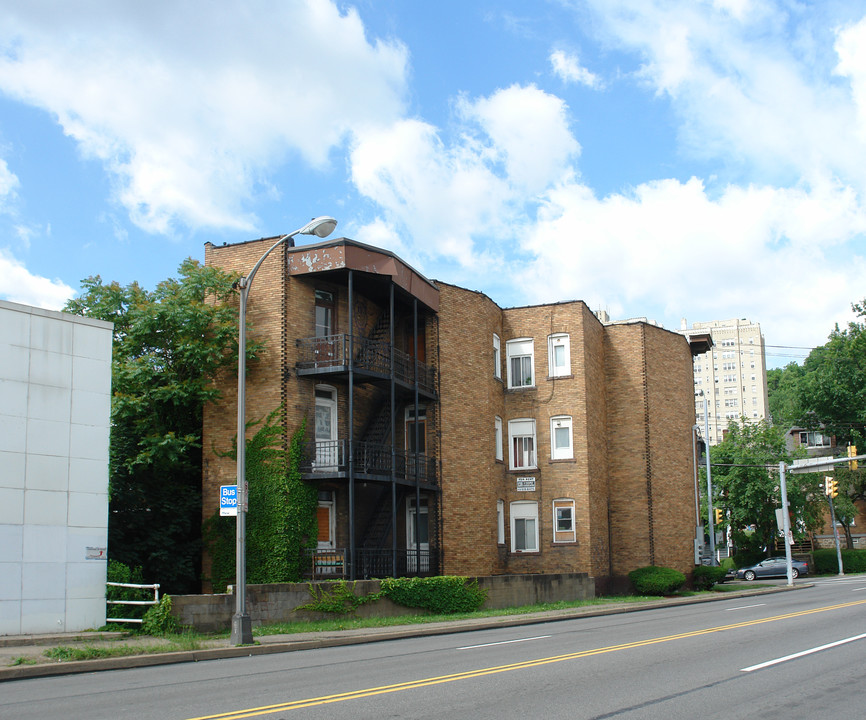 IMELDA in Pittsburgh, PA - Building Photo