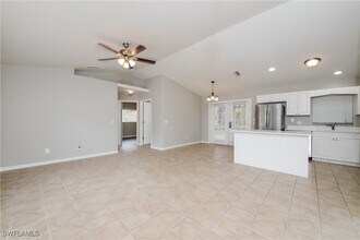 5094 Burnside St in North Port, FL - Building Photo - Building Photo