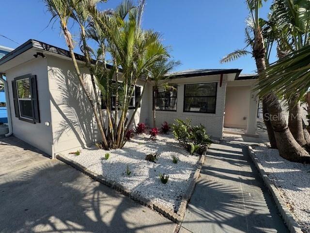 property at 231 E Madeira Ave