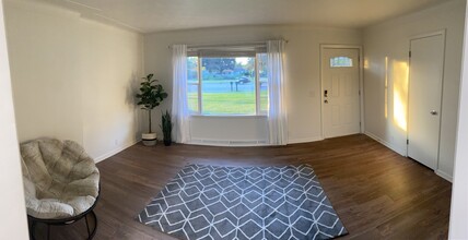 2608 Gull Rd, Unit 2610 in Kalamazoo, MI - Building Photo - Building Photo
