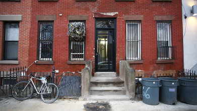 66 Steuben St in Brooklyn, NY - Building Photo - Building Photo