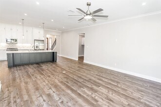 18215 Polo Meadow Dr in Humble, TX - Foto de edificio - Building Photo