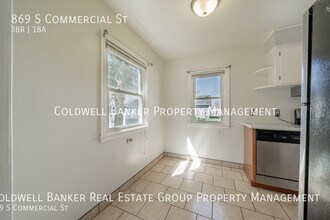 869 S Commercial St in Neenah, WI - Building Photo - Building Photo