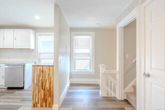 37 Quintard Ave in Norwalk, CT - Building Photo - Building Photo