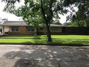3205 Westridge St in Houston, TX - Building Photo - Building Photo
