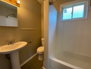 2109 Columbus Ave in Springfield, OH - Building Photo - Building Photo