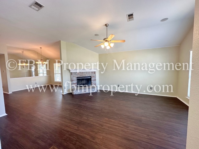 1309 Rye Glen Dr in Midlothian, TX - Building Photo - Building Photo