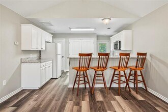 1511 N Brents Ave in Sherman, TX - Building Photo - Building Photo