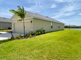 12440 Rimini Wy in Port St. Lucie, FL - Building Photo