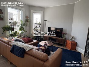 97 Elm St, Unit 3 in Somerville, MA - Building Photo - Building Photo