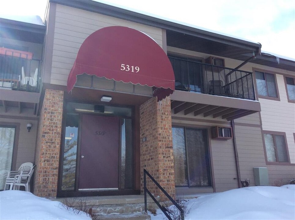 5319 Brody Dr in Madison, WI - Building Photo