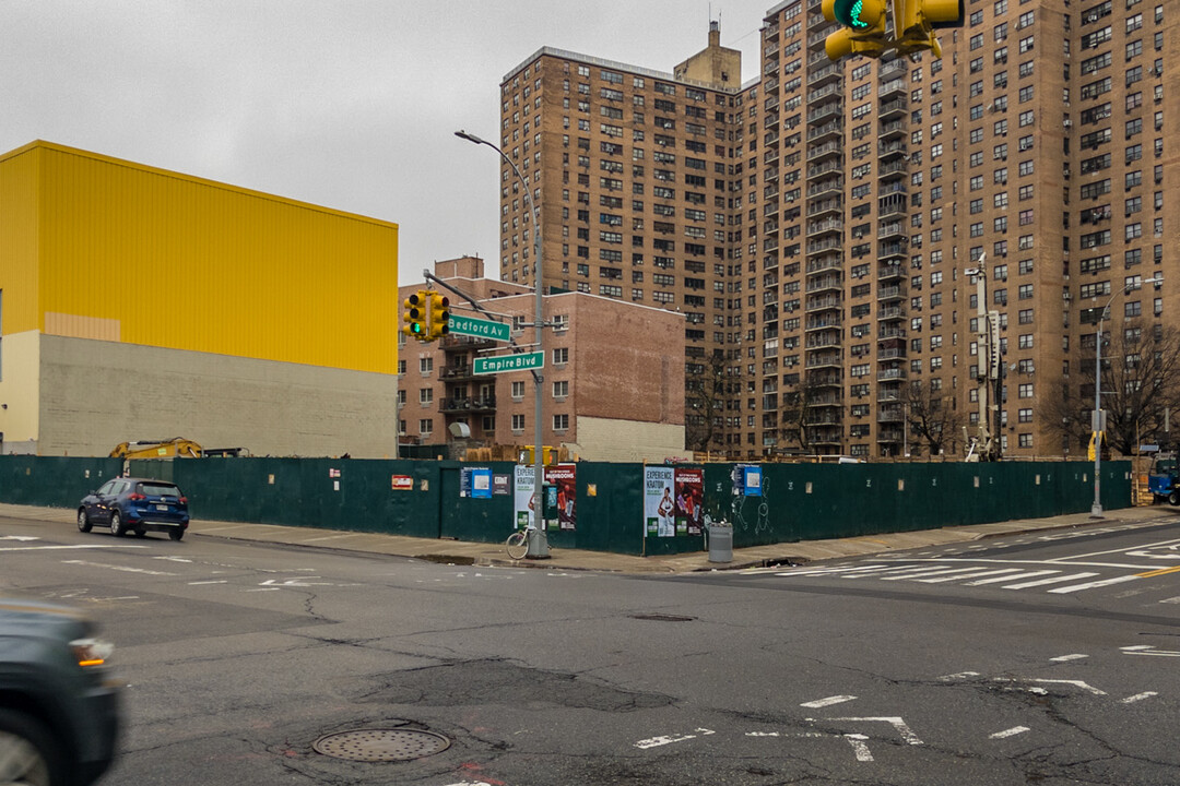 1730 Bedford Ave in Brooklyn, NY - Building Photo