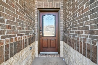 1322 Eagle Pass Dr in Arcola, TX - Building Photo - Building Photo