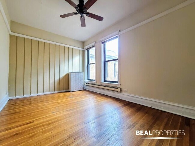 property at 1218 N Dearborn St