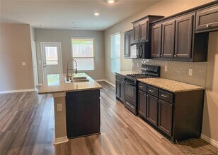 14812 Turner Fls Rd in Oklahoma City, OK - Building Photo - Building Photo