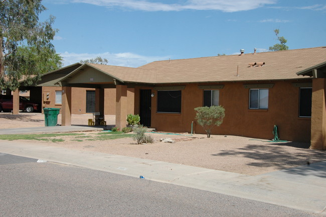 Guadalupe Barrio Nuevo Apartments in Guadalupe, AZ - Building Photo - Building Photo