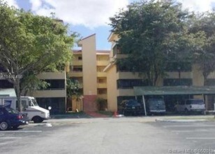 8255 SW 152nd Ave-Unit -E303 in Miami, FL - Building Photo - Building Photo