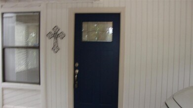 21720 Sierra Trail in Lago Vista, TX - Foto de edificio - Building Photo