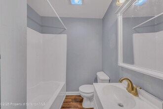 7 Plum Pl in Scranton, PA - Building Photo - Building Photo